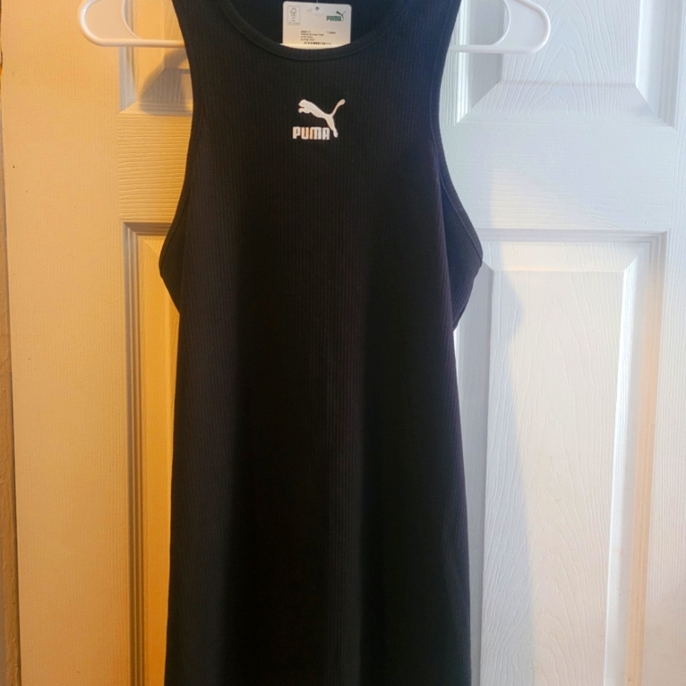 Black Ribbed Puma dress size large